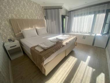 Diamond Pruva Hotel