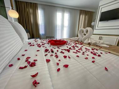 Pera Rasso Boutique Hotel