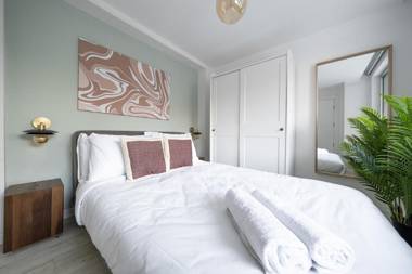 Stella Stays Cozy 1 BDR Etiler