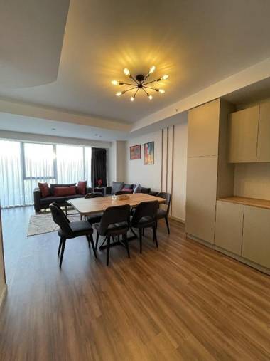 Spacious New 2+1 apartment-near Mall of Istanbul - Gül Proje Express