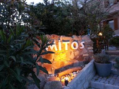 Mitos Hotel
