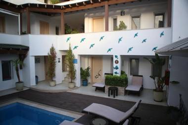 7. Art Feslegen Hotel