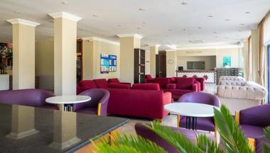 Tal Beach Hotel