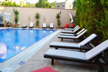 Cunda Giritlioglu Otel