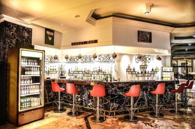 SIGNATURE GARDEN AVANOS Hotel & SPA