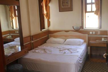 Hotel Karyatit Kaleici