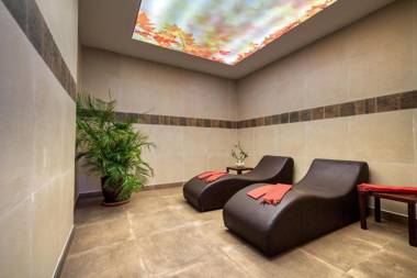 Sealife Lounge - Adult only
