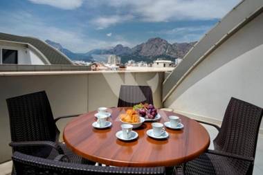 Onkel Rada Residence