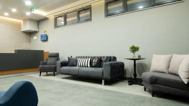 OPERA SUITES Apart Hotel