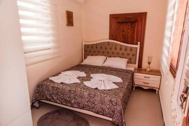 Lily Town Boutique Hotel