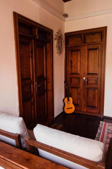 Lily Town Boutique Hotel