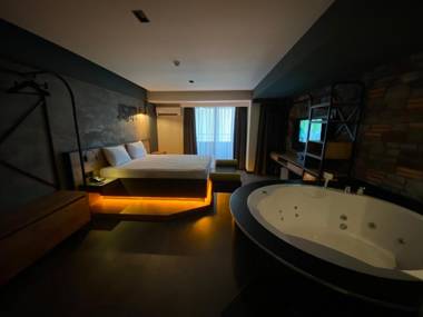 AFFLON HOTELS LOFT CITY