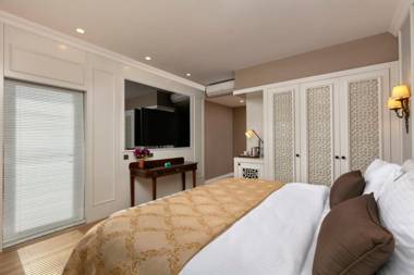 Pukka Boutique Hotel