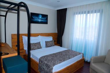 City Moonlight Apart Hotel