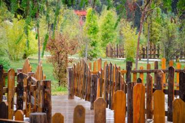 Gündüzler Deluxe Apart