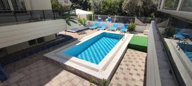 Family Apart-Hotel 2022