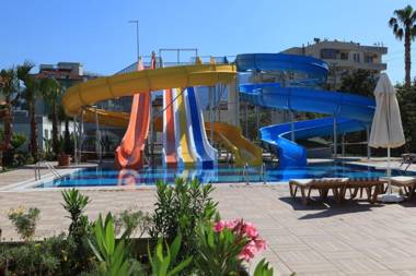 Green Garden Resort & Spa Hotel