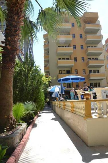 Gold Twins Family Beach Hotel - All Inclusive