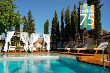 Cadde 75 Luxury Hotel - Alaçatı