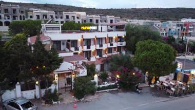 Parva Port Hotel