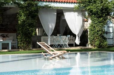 Manastir Alacati Hotel