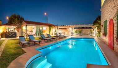 Sandal Alaçatı - Adult Only