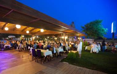 Irem Garden Hotel & Apartments