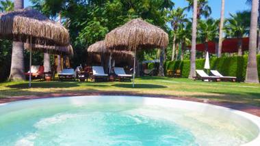 Miramare Queen Hotel