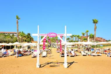 New Garden Hotel Side