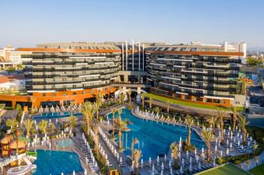 Kirman Calyptus Resort & SPA