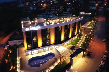 Aileena Hotel & Villas