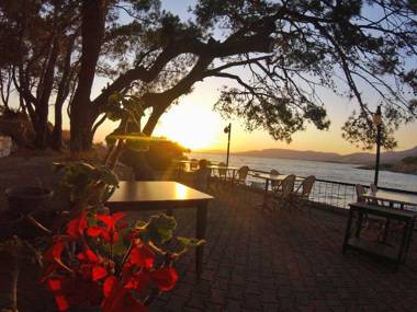 Rainbow Bay Ozdere Beach Hotel