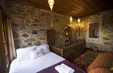 Terrace Houses Sirince - Fig Olive and Grapevine