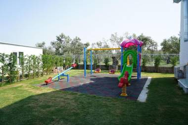 Zeytin Arası Apart Otel