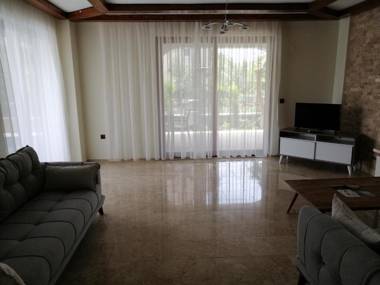 Lighthouse Lilia Villas