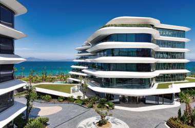 Reges a Luxury Collection Resort & Spa Cesme