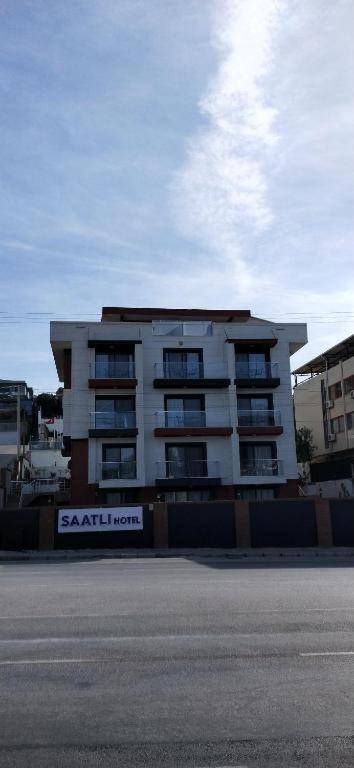 Saatlı Hotel