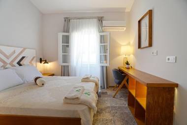 POM Alaçatı Boutique Otel