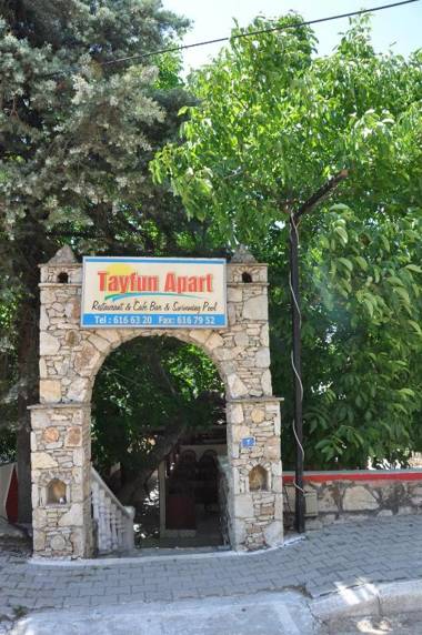 Tayfun Apart Hotel