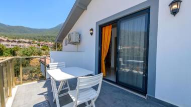 Atlas - 4 Bedroom Holiday Villa in Hisaronu