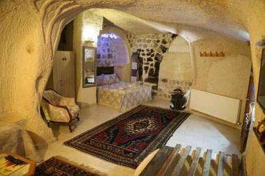Uchisar Cave House