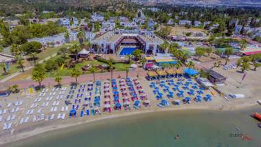 Costa Bitezhan Hotel - All Inclusive