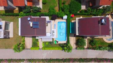 Paradise Town Villa Elite