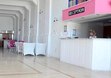 Sunpoint Family Hotel