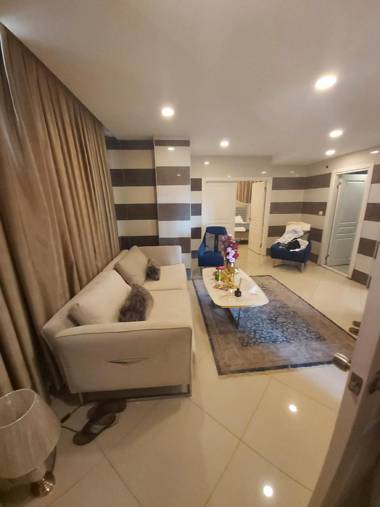 Cleopatra City Hotel