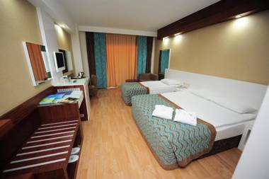 Seaden Sea World Resort & Spa