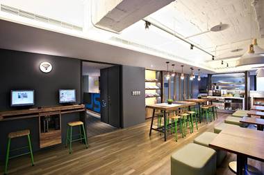 Just Sleep Hotel Linsen (Quarantine Hotel)