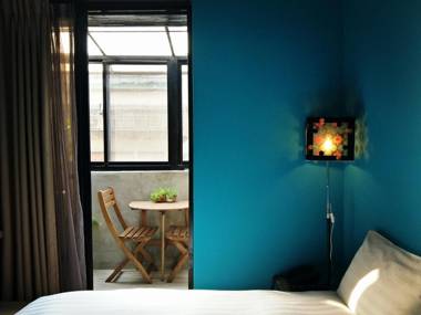 Quarantine Hotel - Cho Hotel