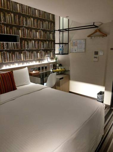 Via Hotel - Zhongxiao