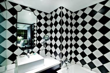 Quarantine Hotel l CHECK inn Taipei Main Station